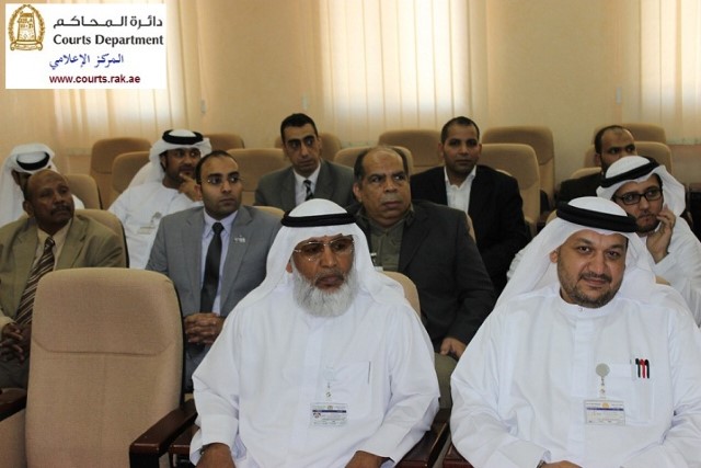 اسم الألبوم: الكاتب العدل و الجلسات يحصدان جائزة منارة التميز بمحاكم رأس الخيمة